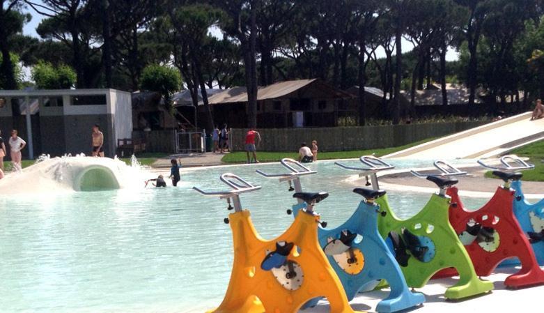 Estivo Premium Deluxe Mobile Homes On Camping Malibu Beach Lido di Jesolo Exterior foto