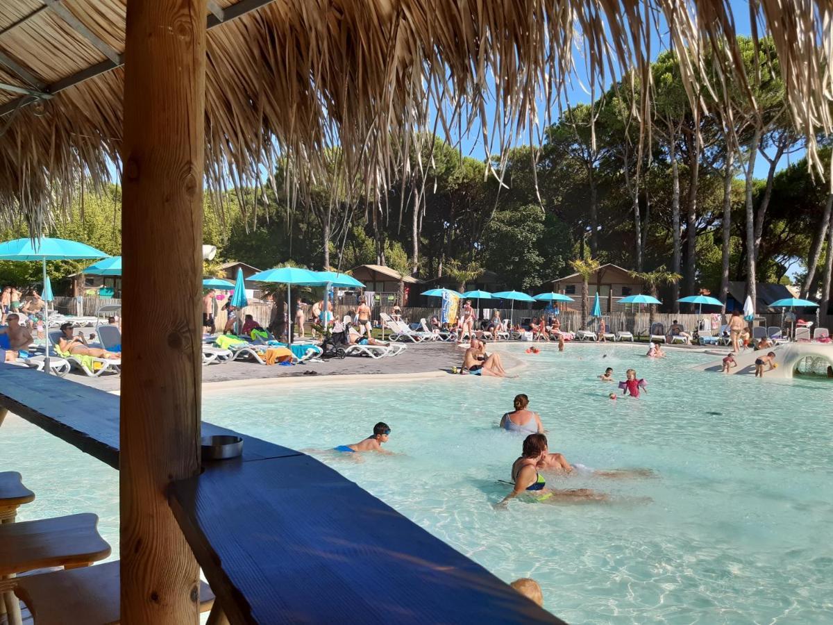 Estivo Premium Deluxe Mobile Homes On Camping Malibu Beach Lido di Jesolo Exterior foto
